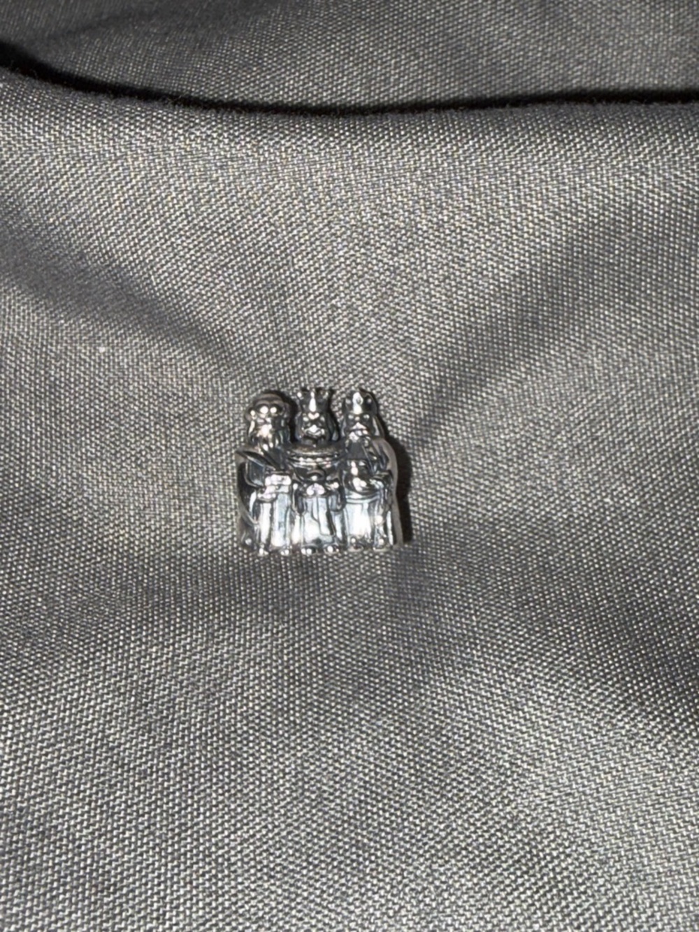 PANDORA Three Kings Charm 791233 is a sterling silver bead charm